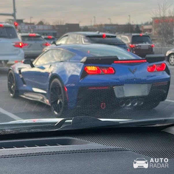 Chevrolet Corvette C7 Z06 spotted in Overland Park, United States