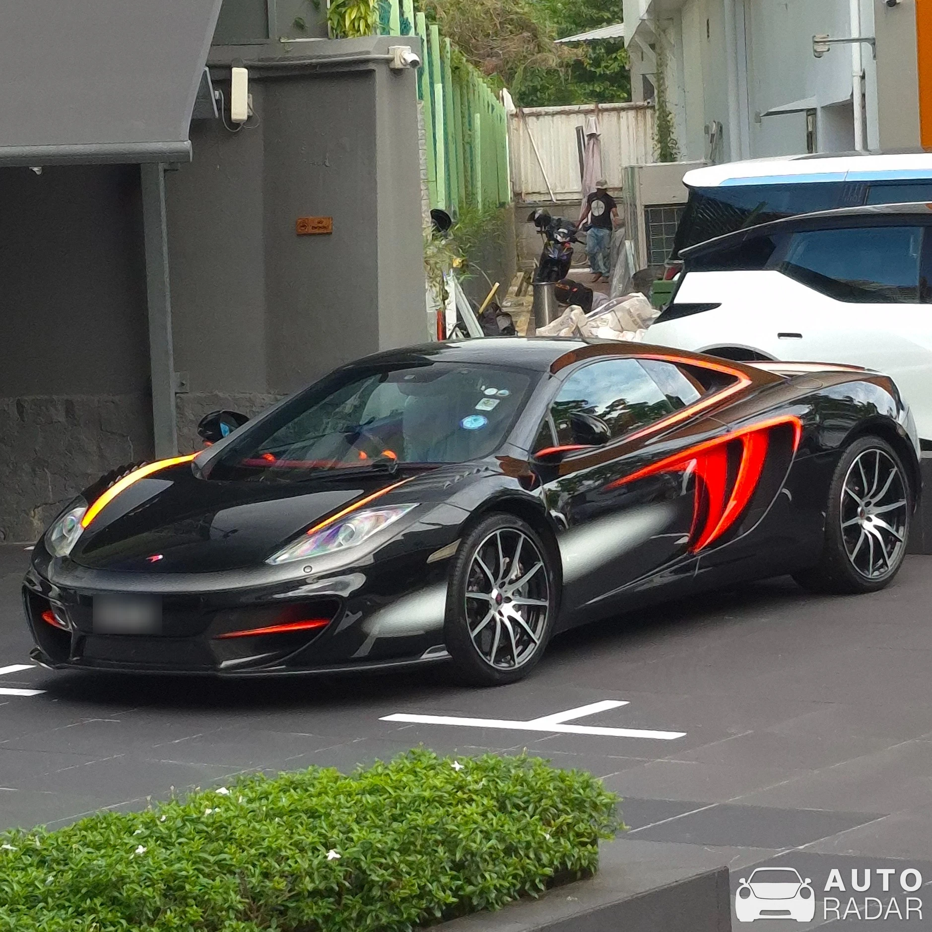 McLaren 12C Singapore Edition spotted in Singapore
