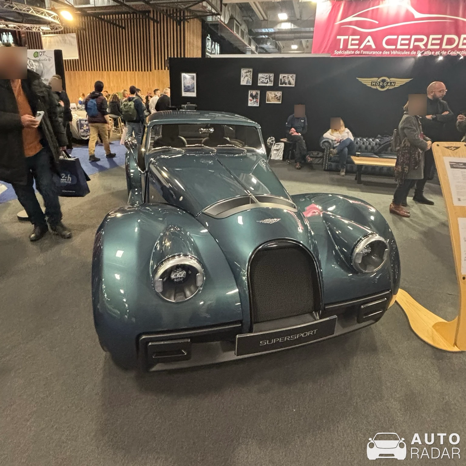 Morgan Aero 8 SuperSports spotted in Vanves