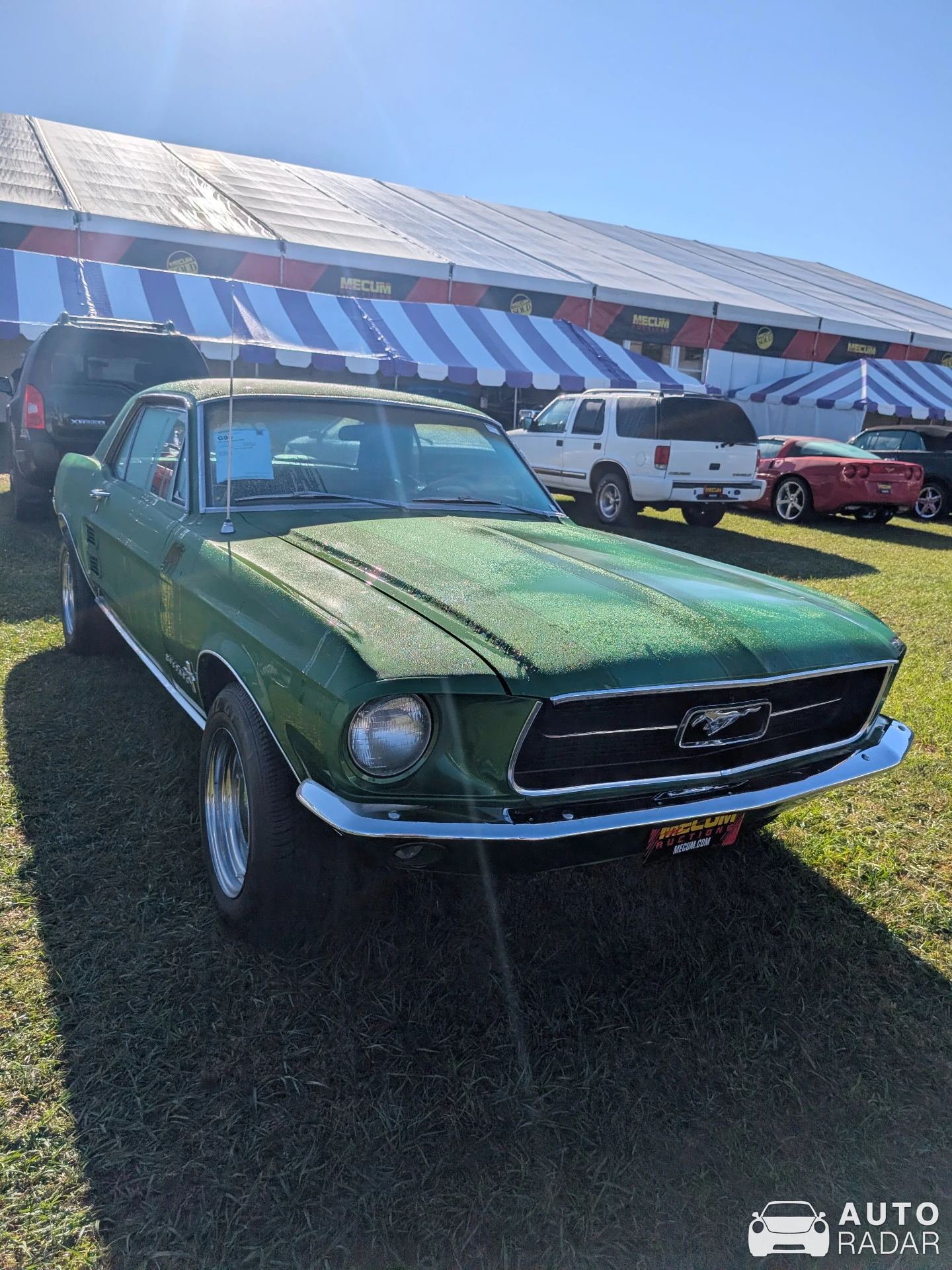 Ford Mustang Coupé 1966 spotted in Magaragadi, Nepal