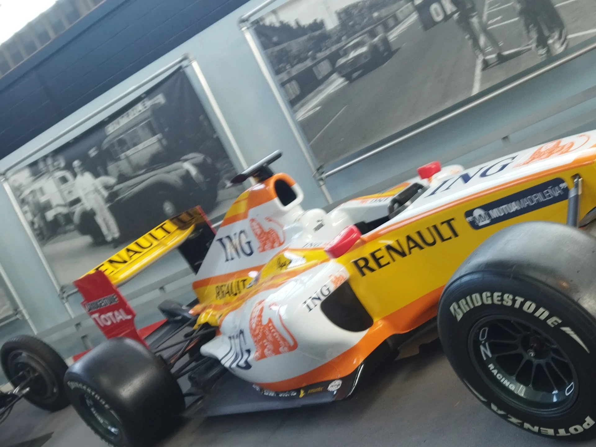 Renault F1 R29 spotted in Bruxelles