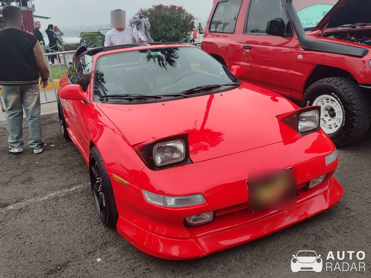 Toyota MR2 Mk.3 spotted in Santiago de Surco