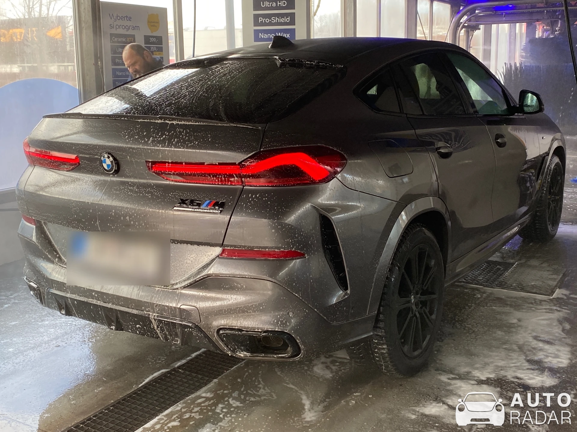 BMW X6 G06 spotted in Karlovy Vary, Česko
