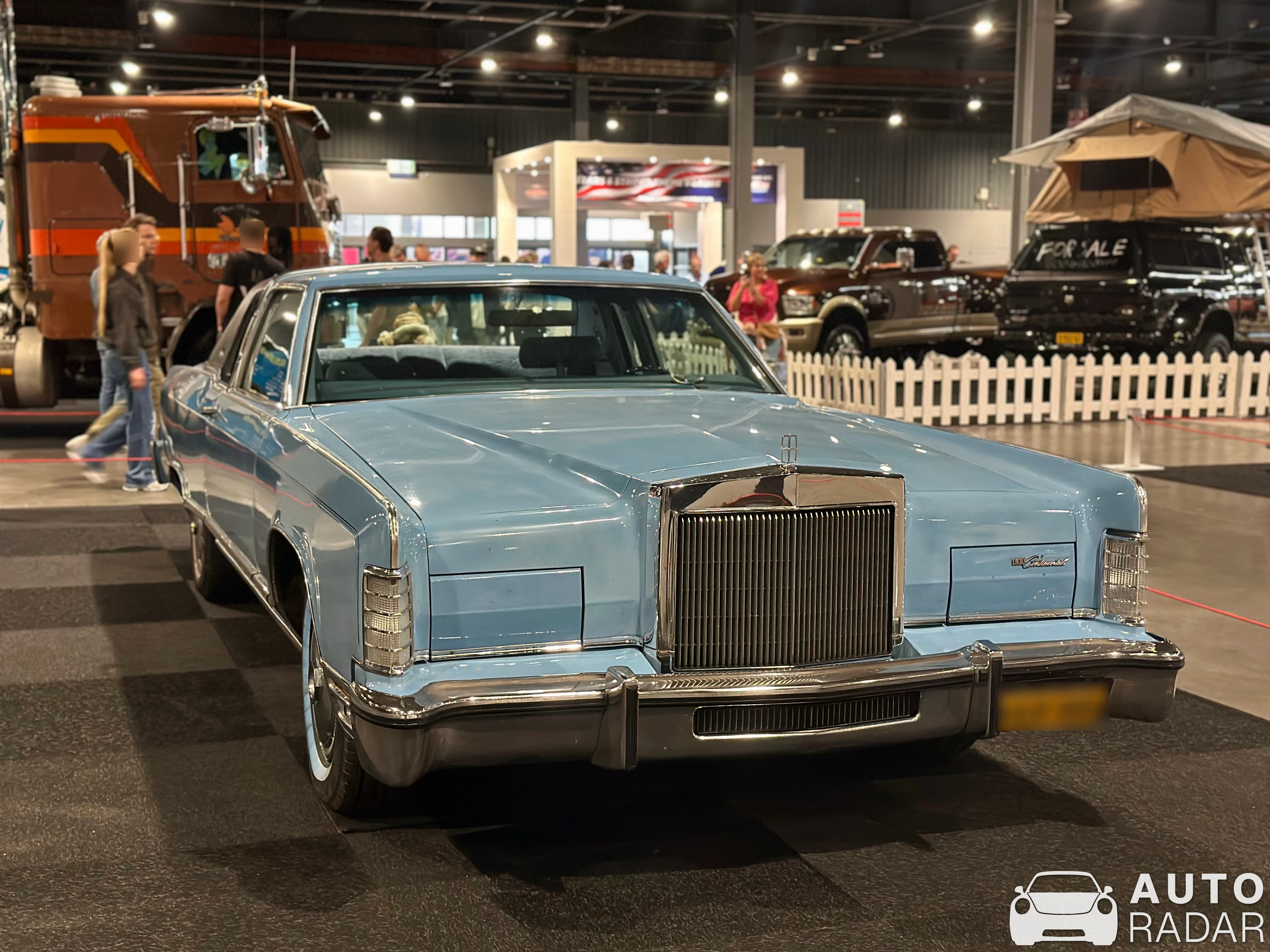 Lincoln Continental spotted in Utrecht