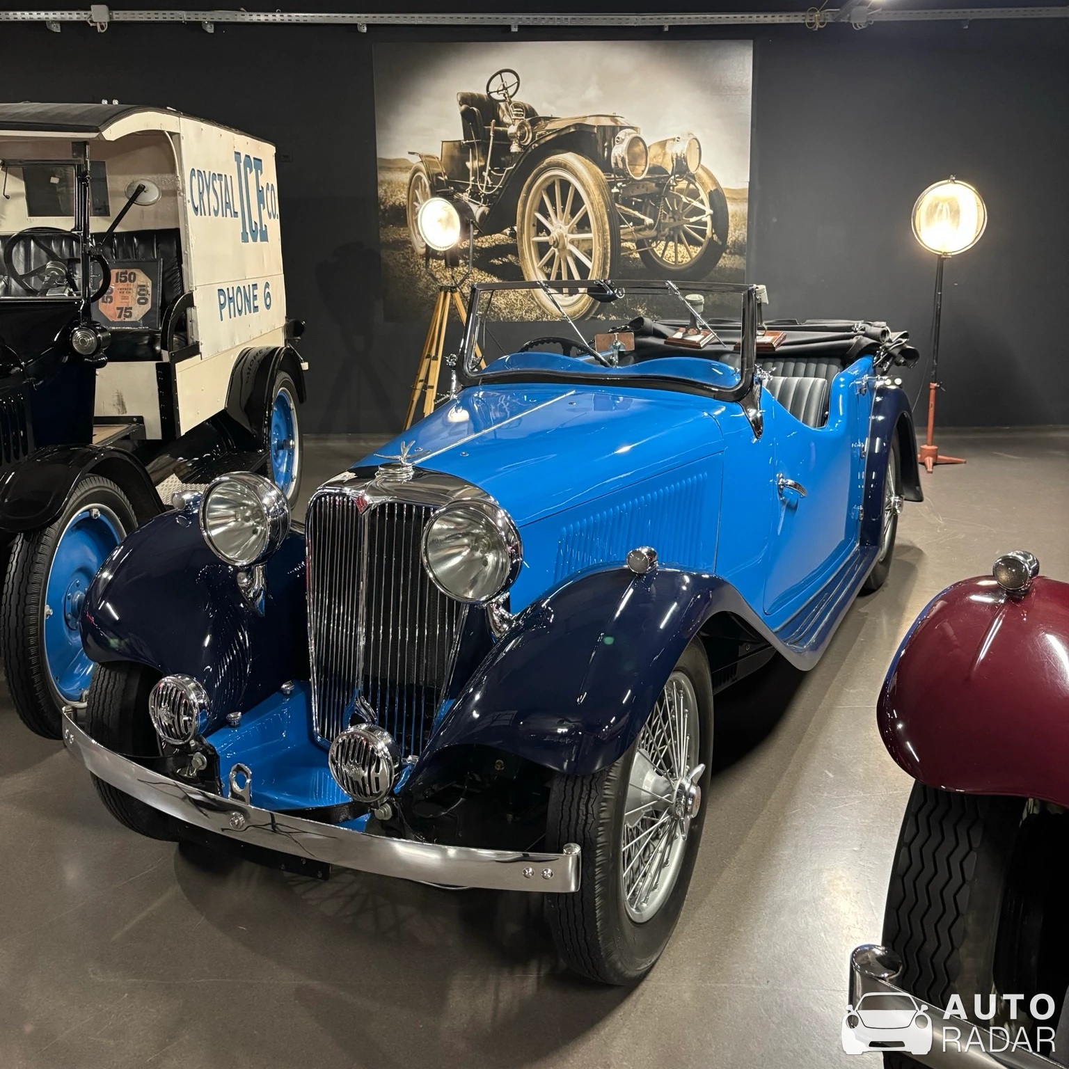 Jaguar SS2 spotted in Budapest