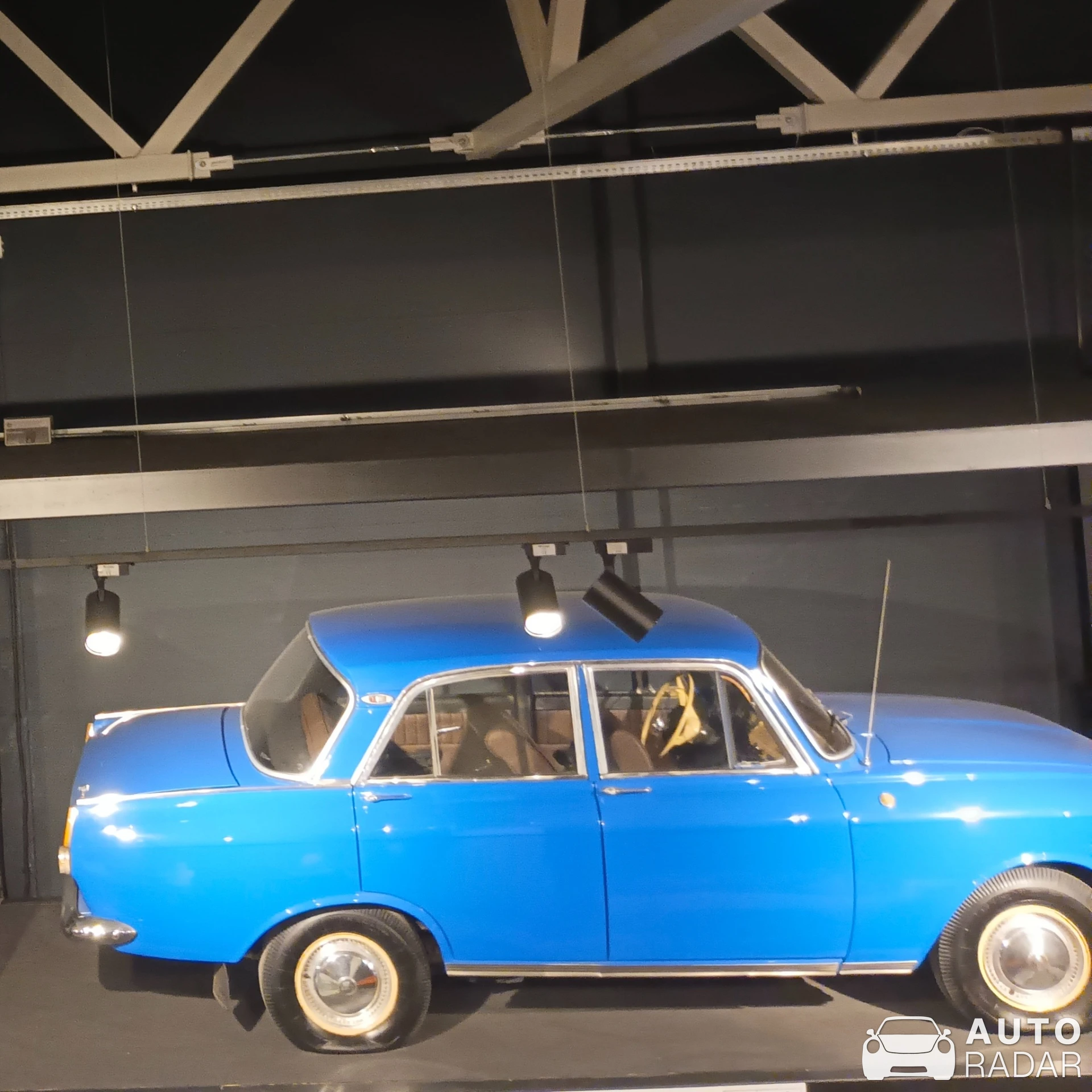 Moskvitch 412 spotted in Oława