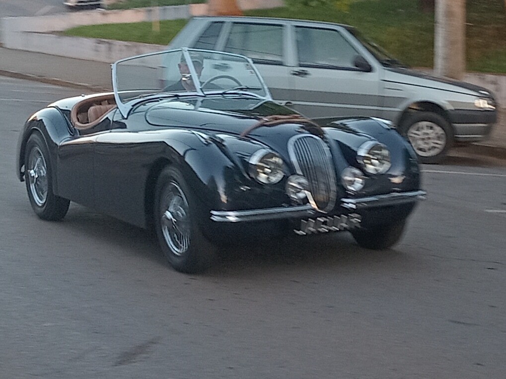 Jaguar XKR 120