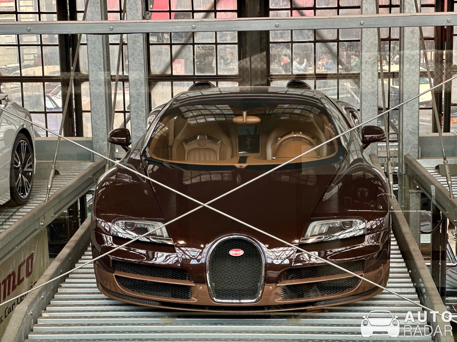 Bugatti Veyron 16.4 Grand Sport Vitesse Rembrandt Bugatti spotted in Düsseldorf
