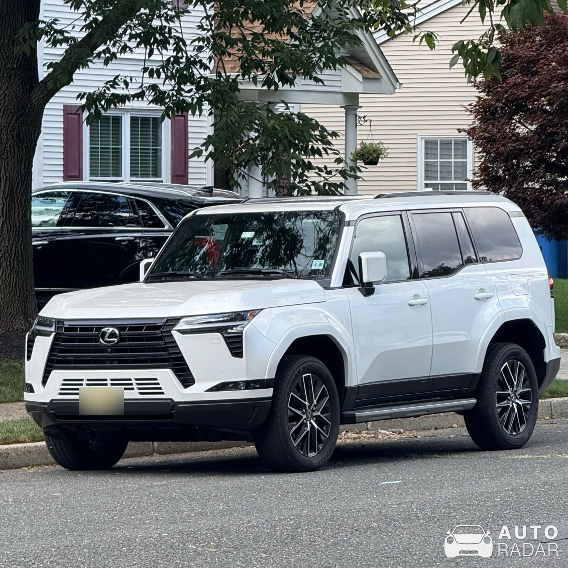Lexus GX spotted in Tinton Falls