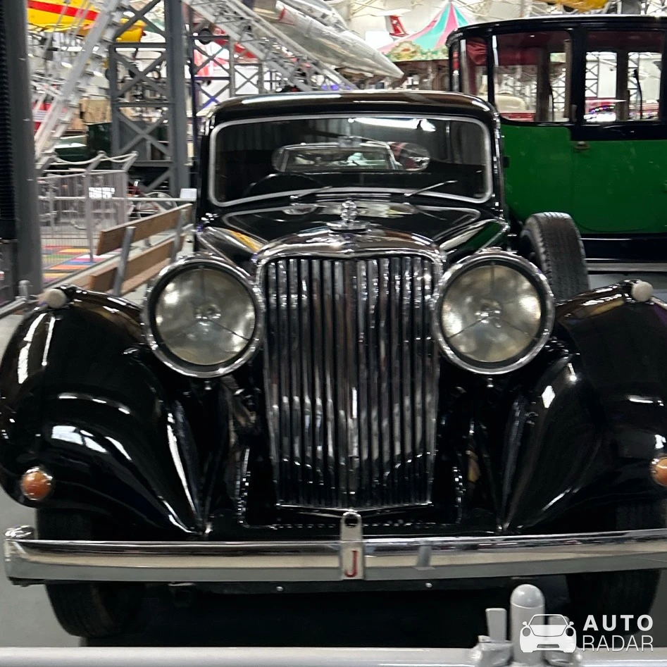 Jaguar SS 100 spotted in Speyer