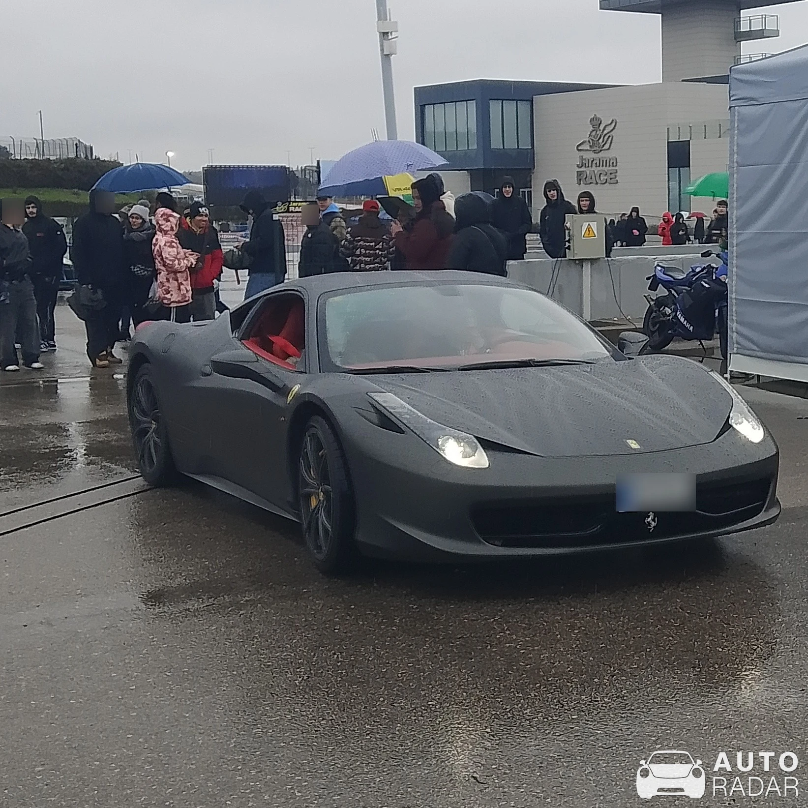 Ferrari 458 Italia spotted in Madrid, Spain