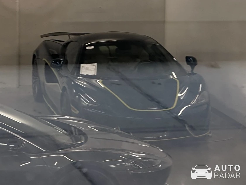 McLaren 570GT MSO XP Green Collection spotted in Laval, Canada