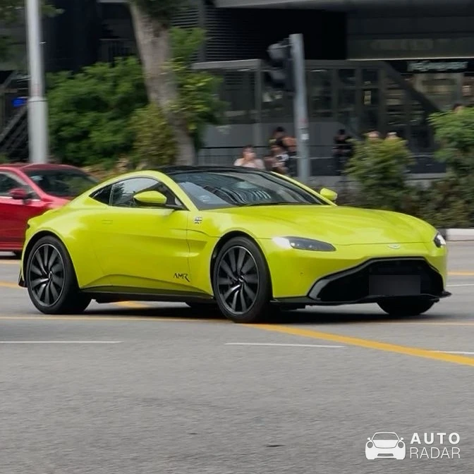 Aston Martin V8 Vantage spotted in Singapore, Singapore
