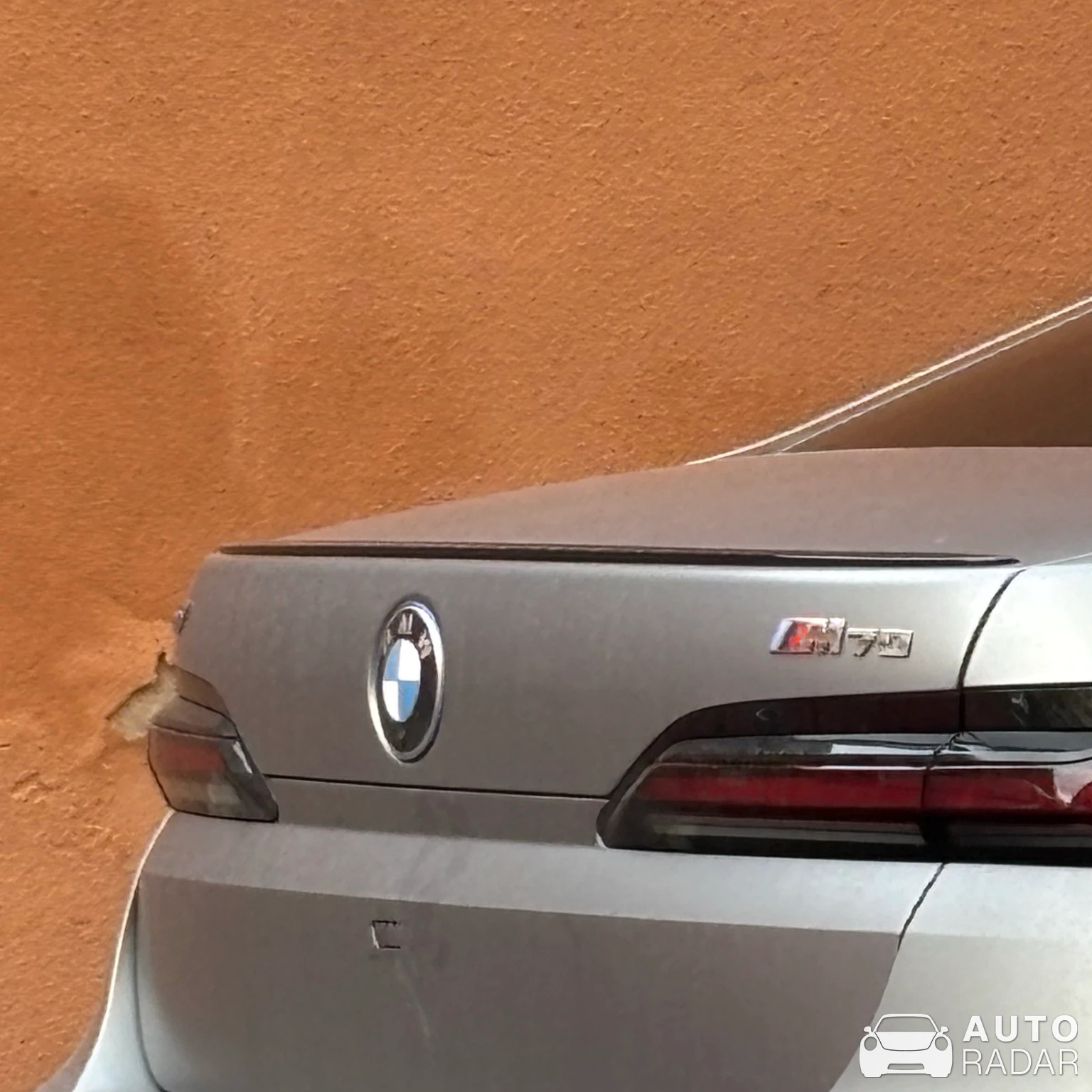 BMW 7 Series G70 Active Hybrid spotted in Madrid