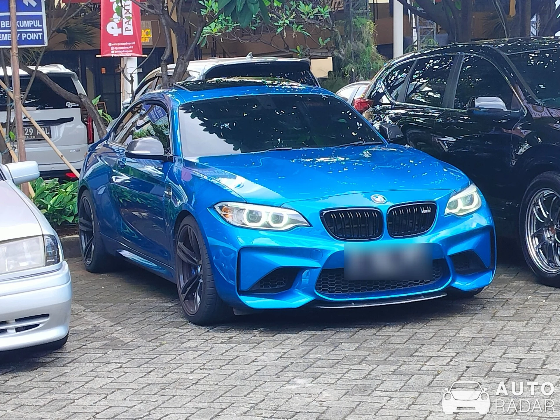 BMW M2 F87 Coupé Competition spotted in Kota Jakarta Selatan, Indonesia