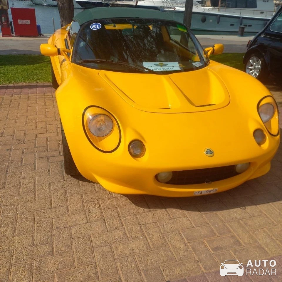 Lotus Elise Sport spotted in Athina