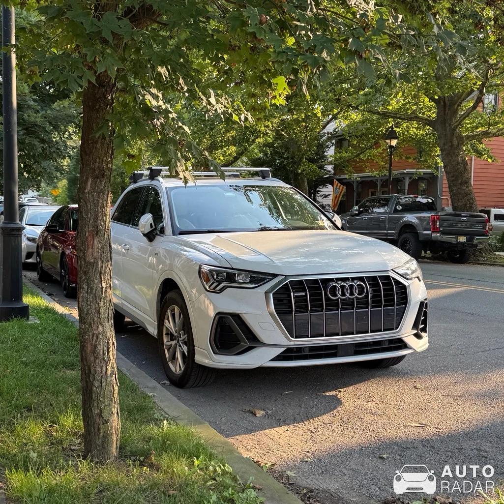 Audi RS Q3 2020 spotted in Stockton