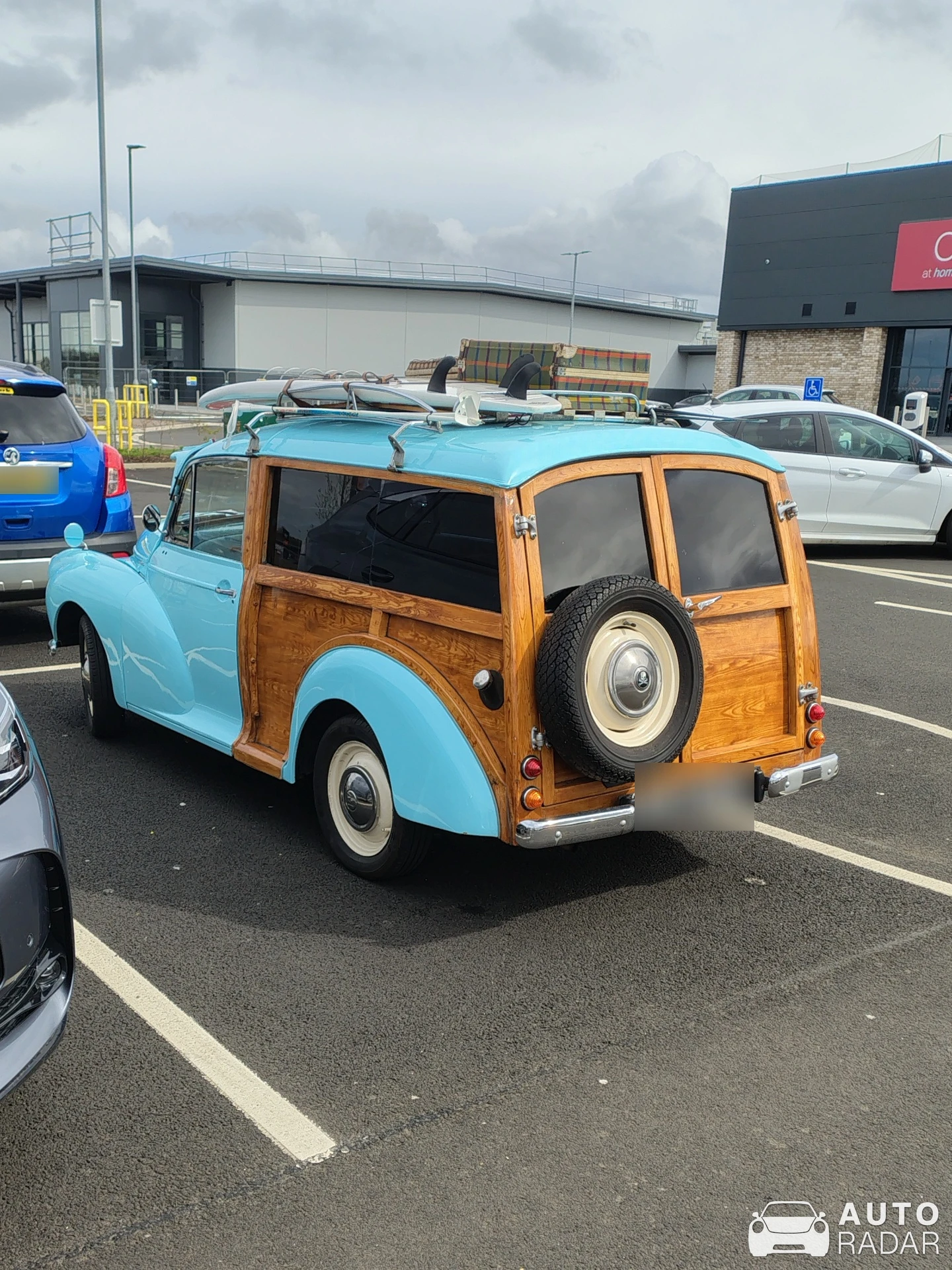 Morris Minor Traveller spotted in Bathgate