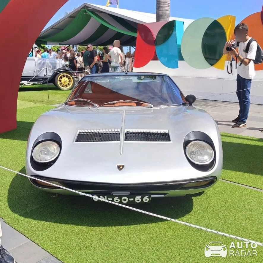 Lamborghini Miura P400 SV spotted in Funchal