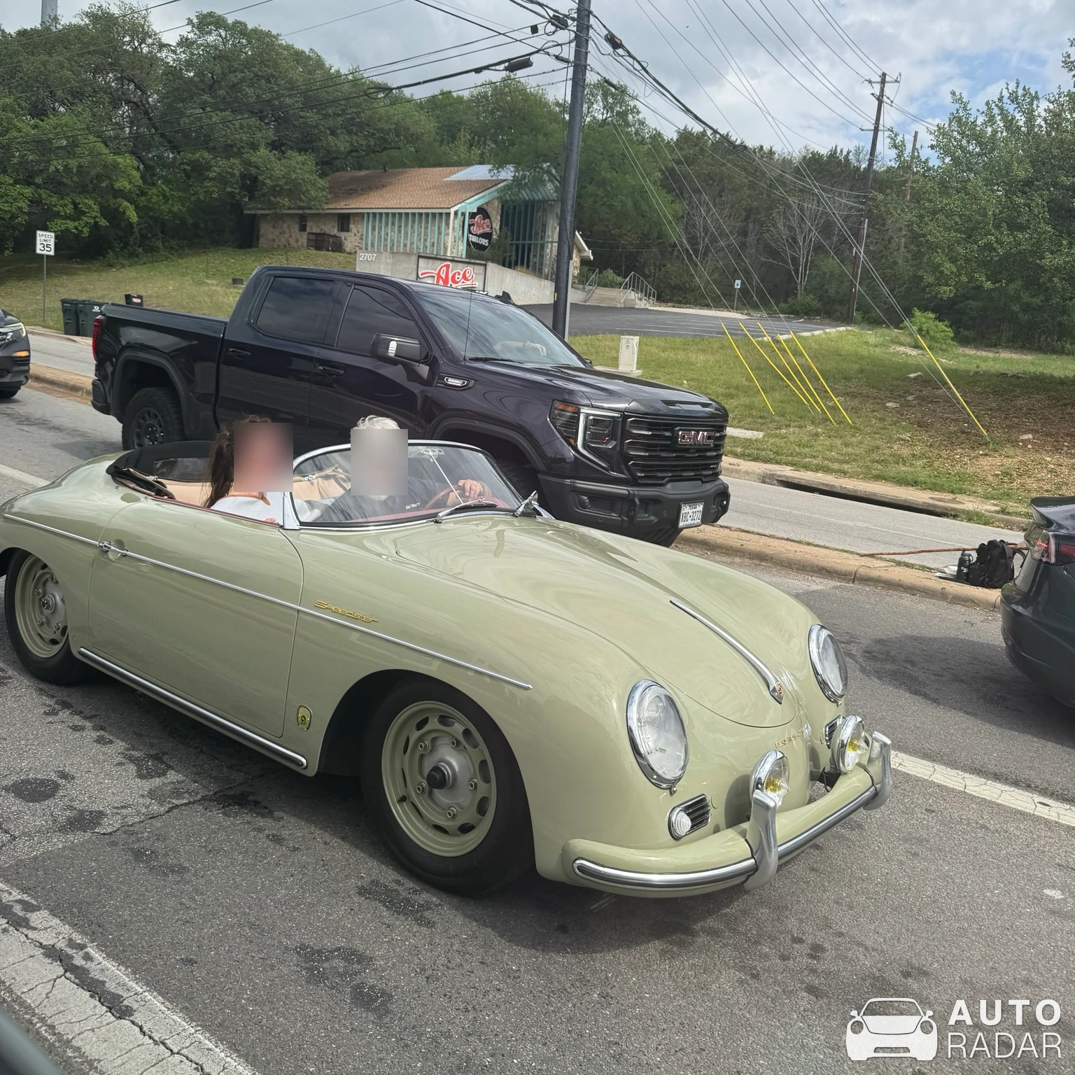 Porsche 356 spotted in Spring