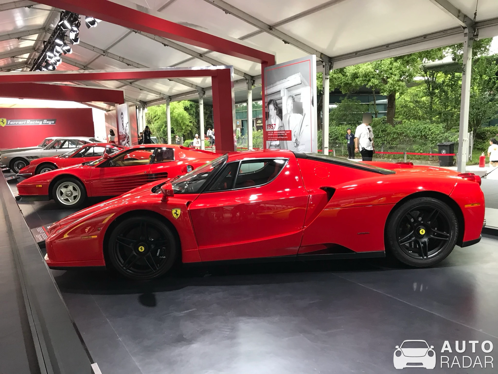 Ferrari Enzo spotted in Jia Ding Qu, China