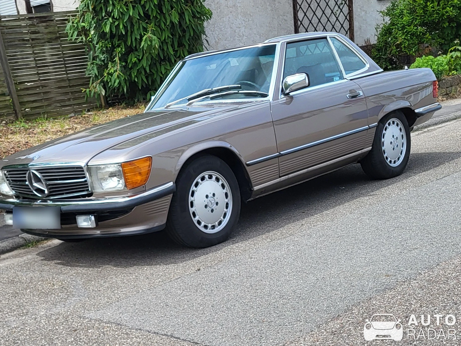 Mercedes-Benz 300SL R107 spotted in Heidelberg