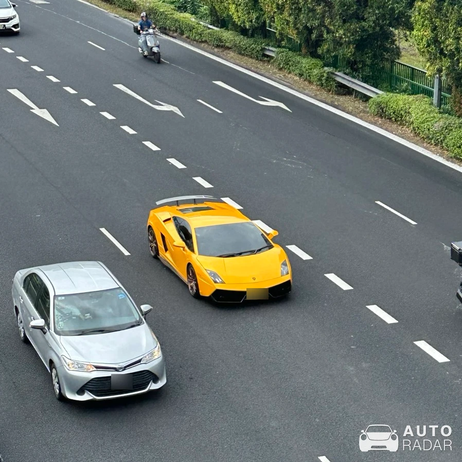 Lamborghini Gallardo LP570-4 Superleggera spotted in Singapore, Singapore