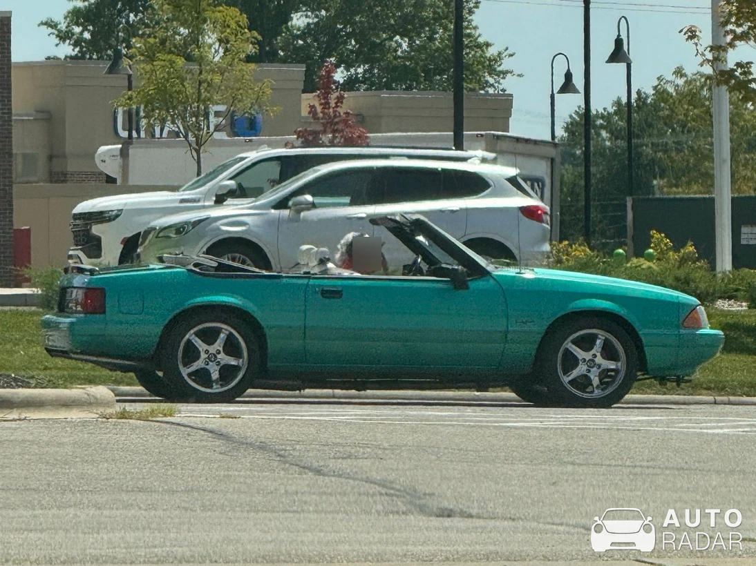 Ford Mustang LX Convertible spotted in Sunbury