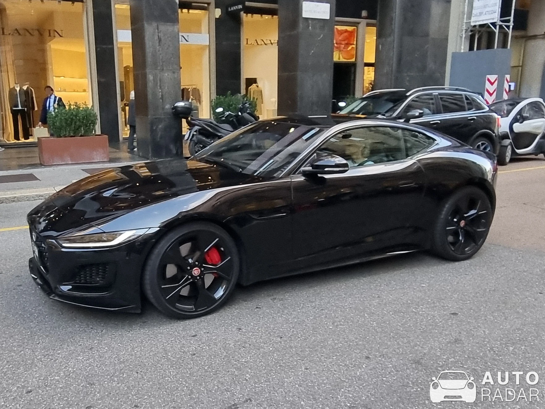 Jaguar F-Type P450 Coupé 2020 spotted in Milano, Italia