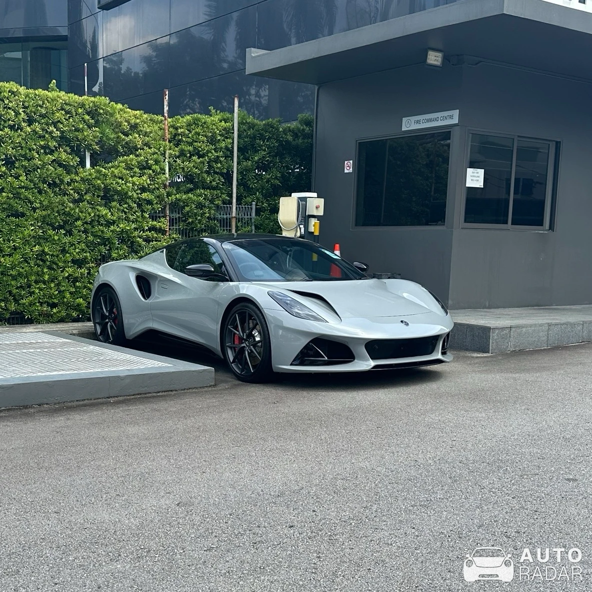 Lotus Emira V6 spotted in Singapore, Singapore