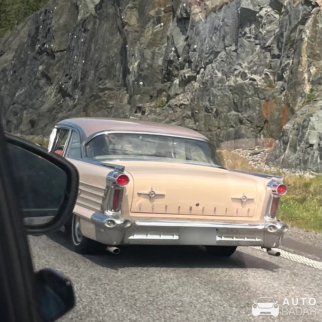 Oldsmobile Super 88 spotted
