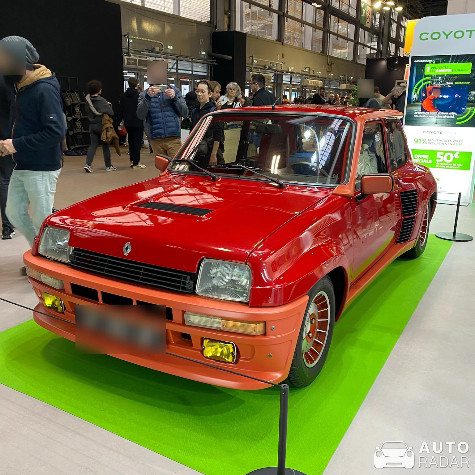 Renault 5 Turbo 2 spotted in Paris