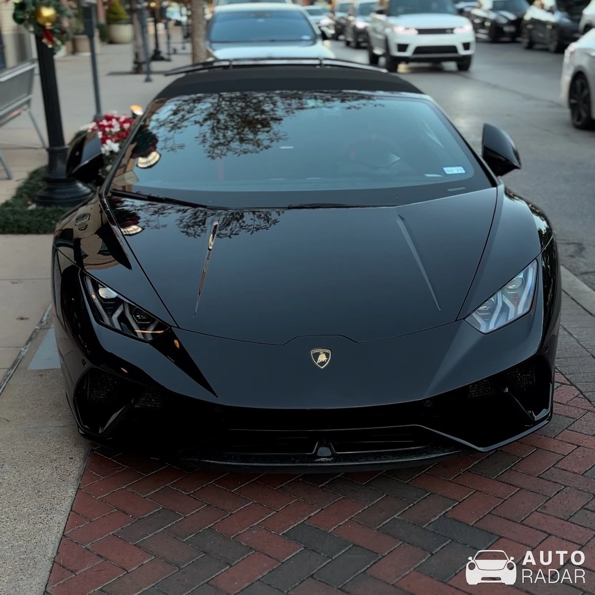Lamborghini Huracán LP640-4 Performante Spyder spotted in The Woodlands, United States