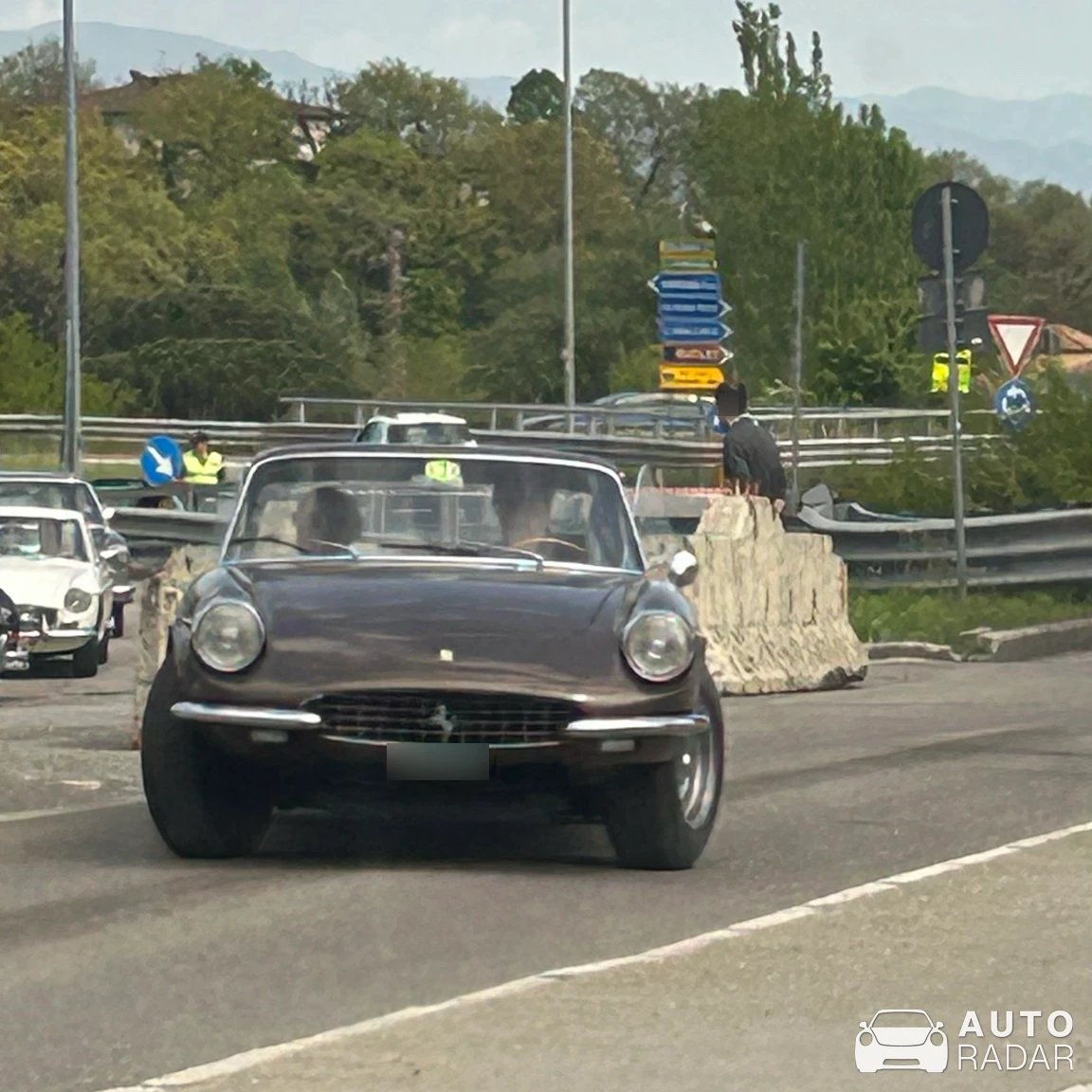 Ferrari 330 GTS spotted