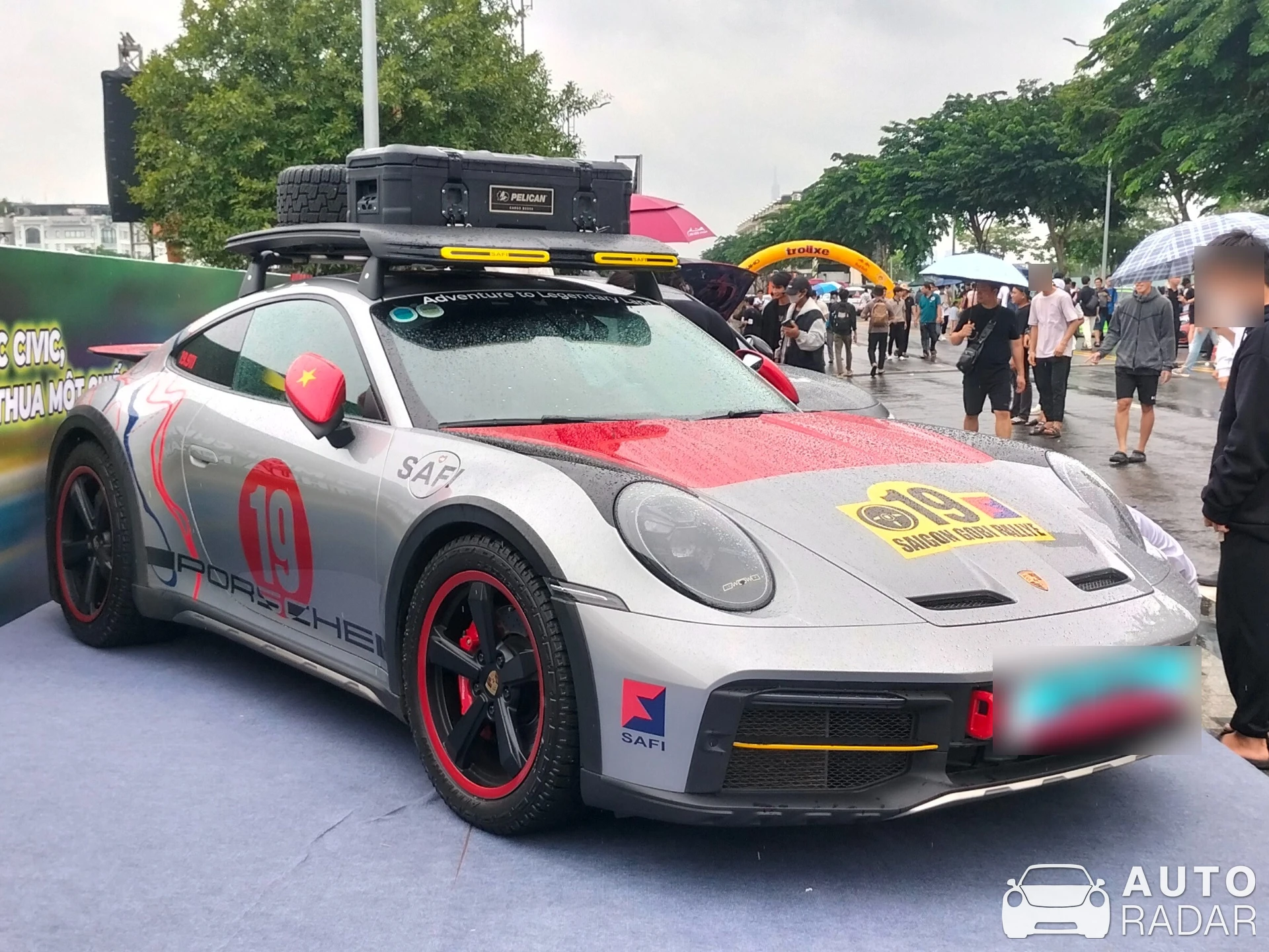 Porsche 992 Dakar spotted in Thủ Đức, Vietnam