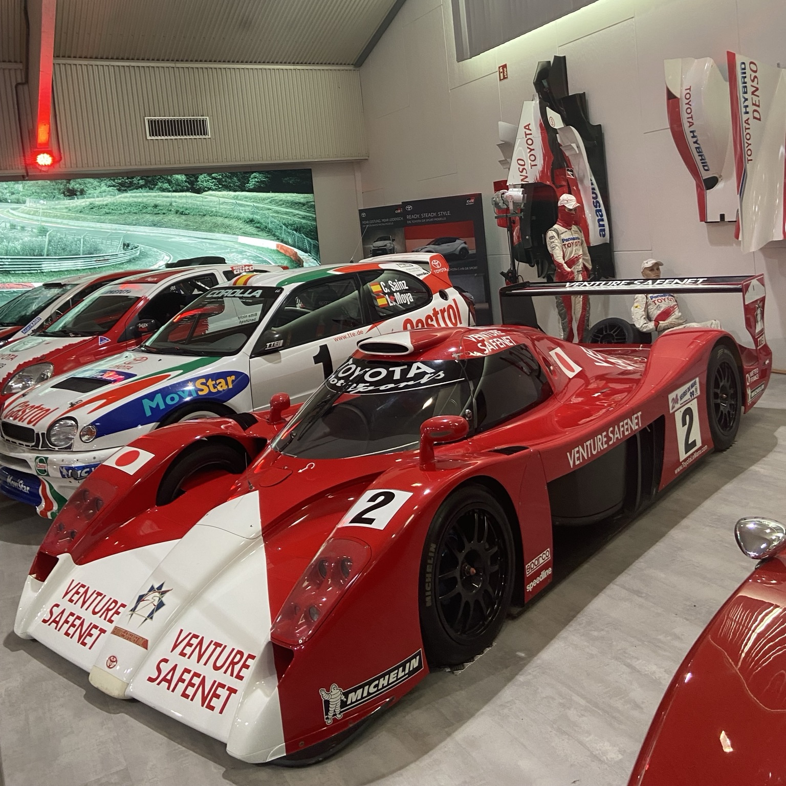 Toyota GT-One