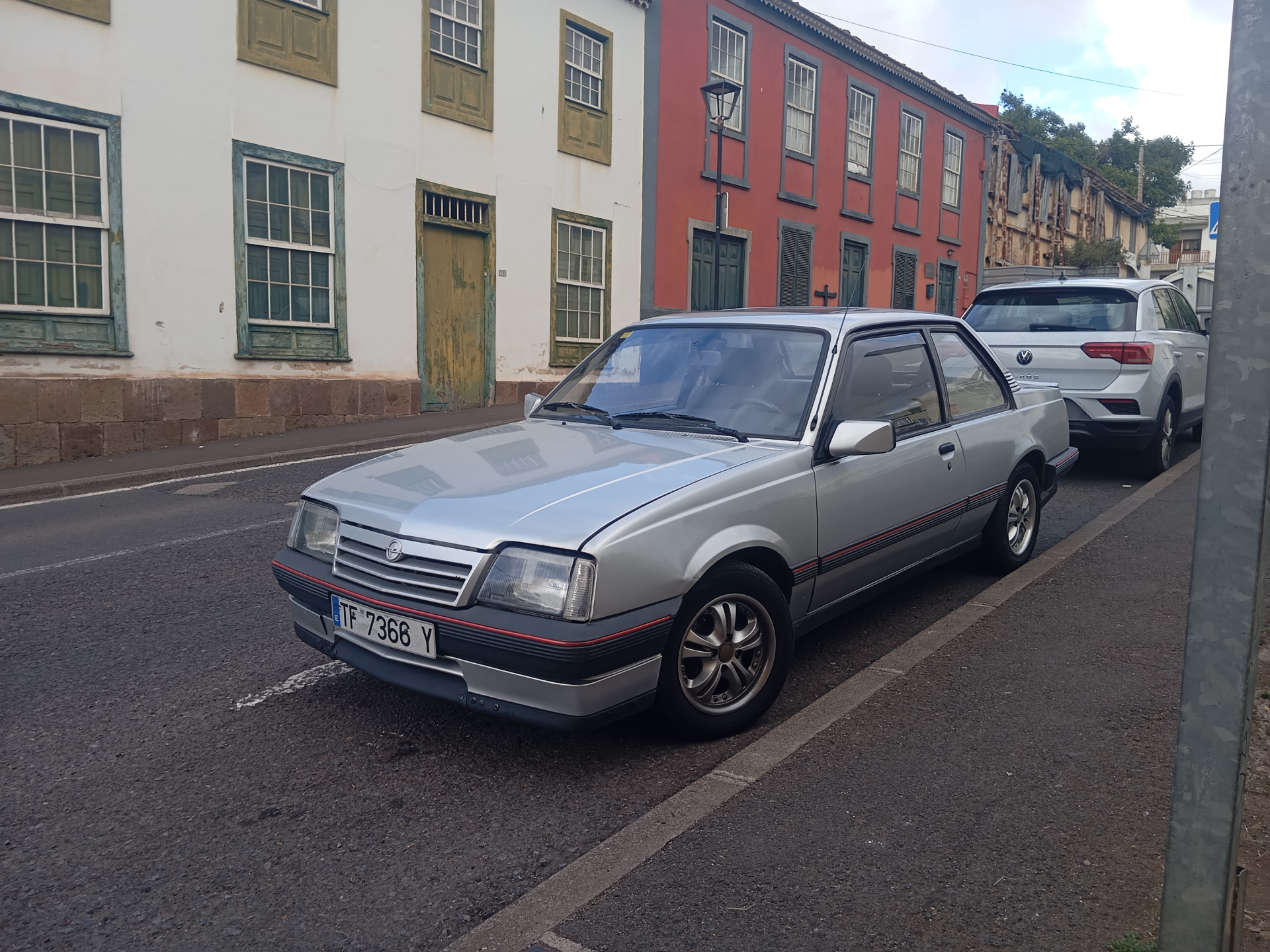 Opel Ascona C