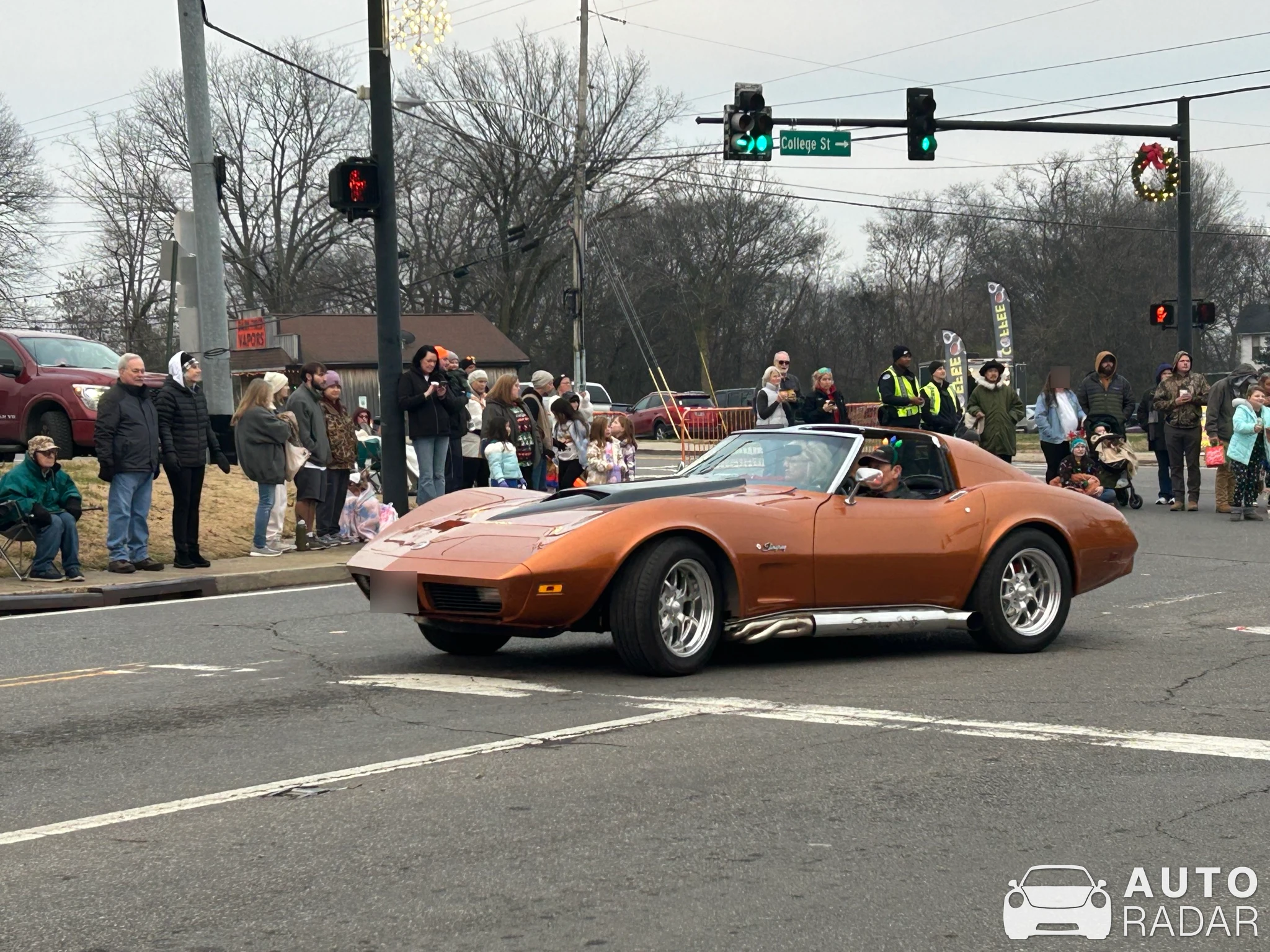 Chevrolet Corvette C3 Stingray spotted in White House