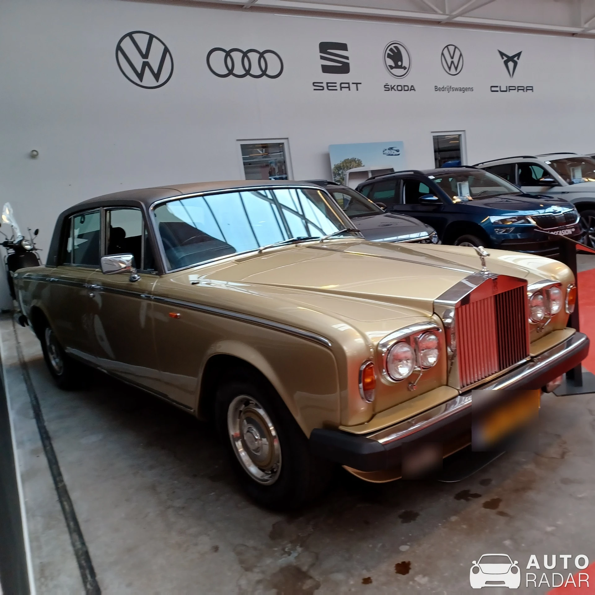 Rolls-Royce Silver Shadow II spotted in Boxtel
