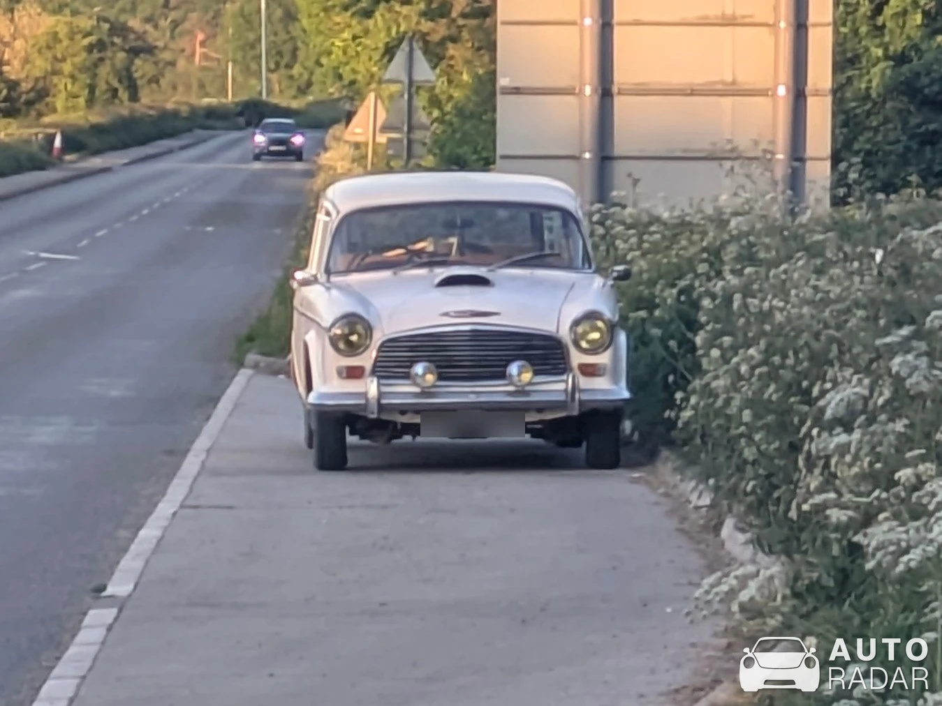 Humber Hawk spotted
