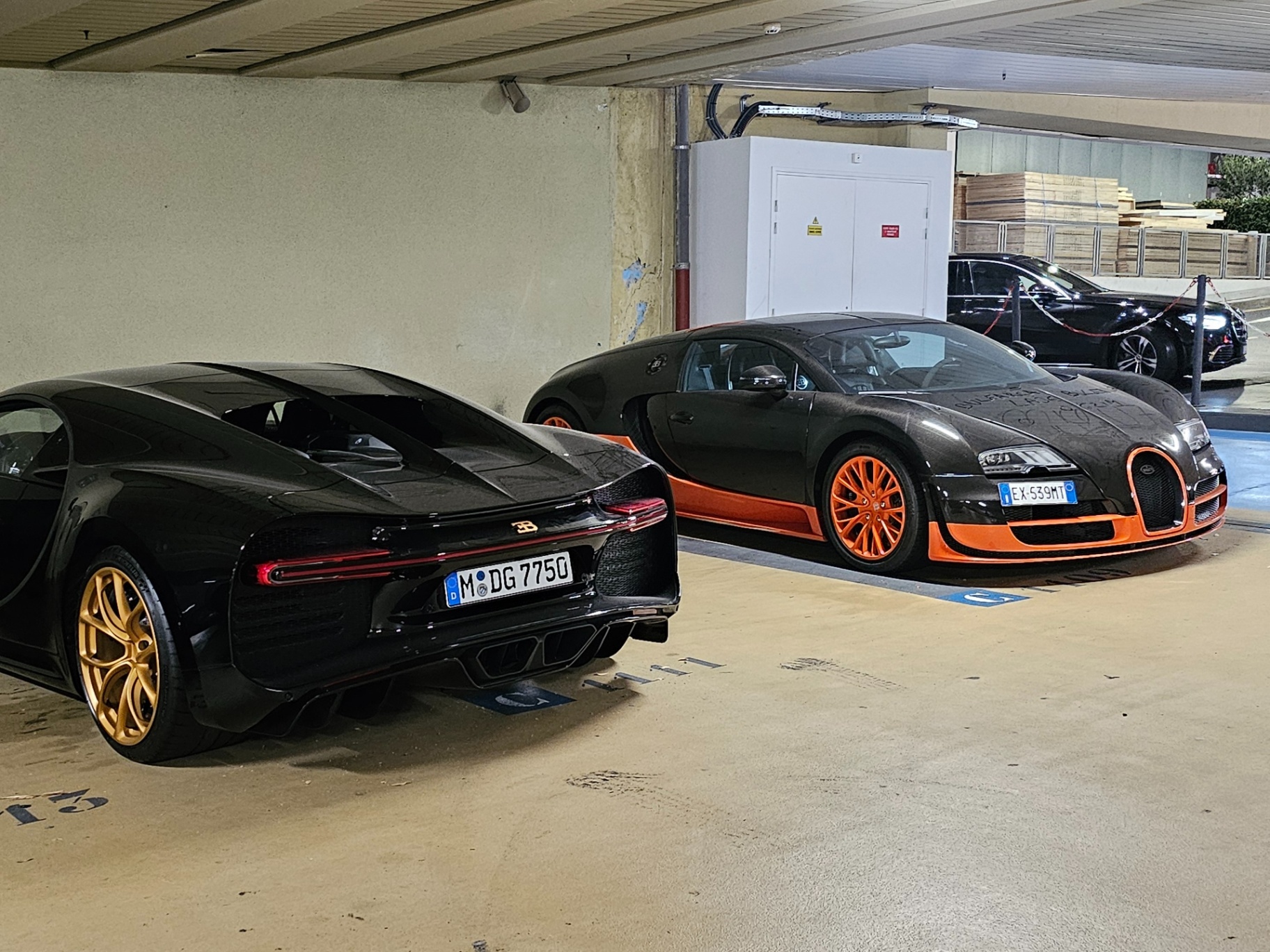 Bugatti Veyron 16.4 Super Sport L'Edition Spéciale Record du Monde