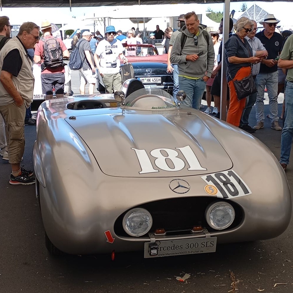 Mercedes-Benz 300 SLS