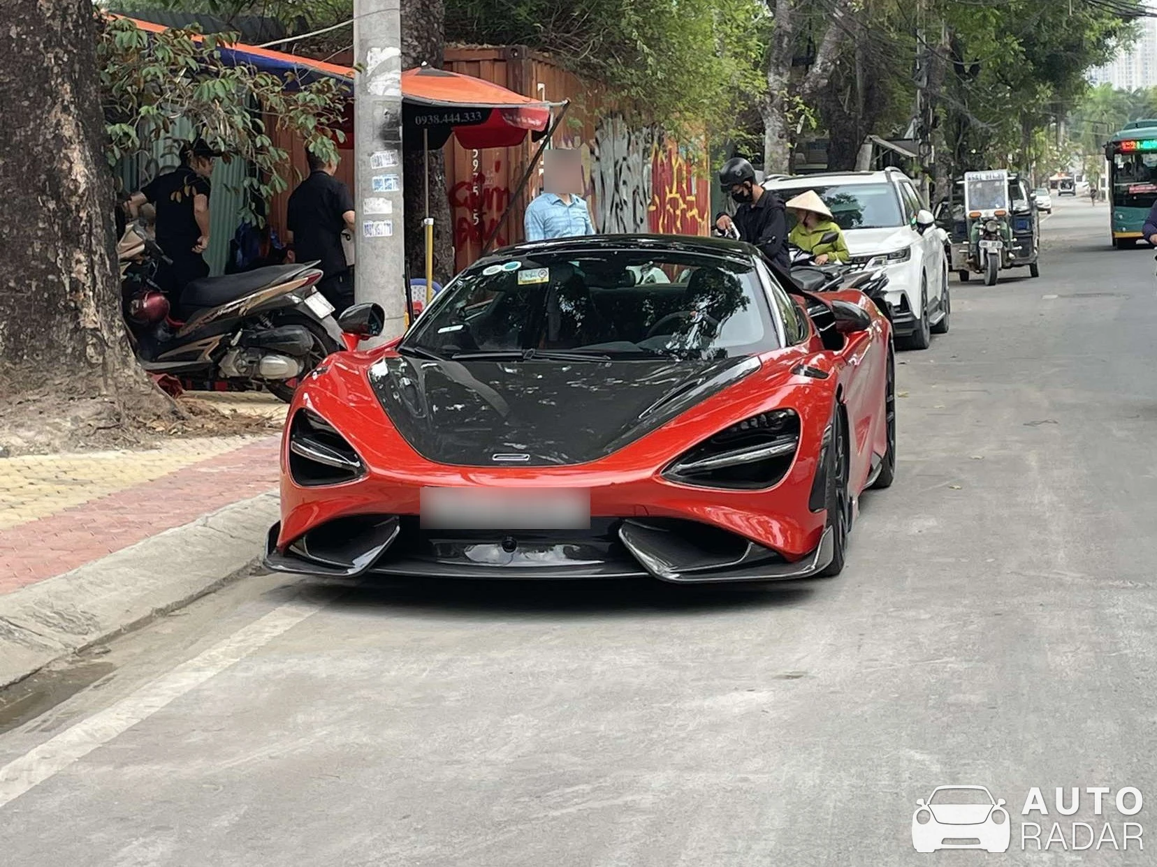 McLaren 765LT Spider spotted in Thảo Điền, Vietnam