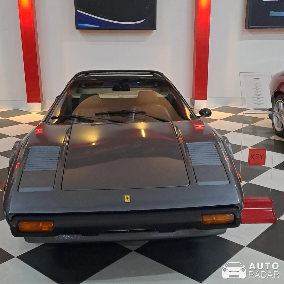 Ferrari 308 GTS spotted in Torbalı, Türkiye