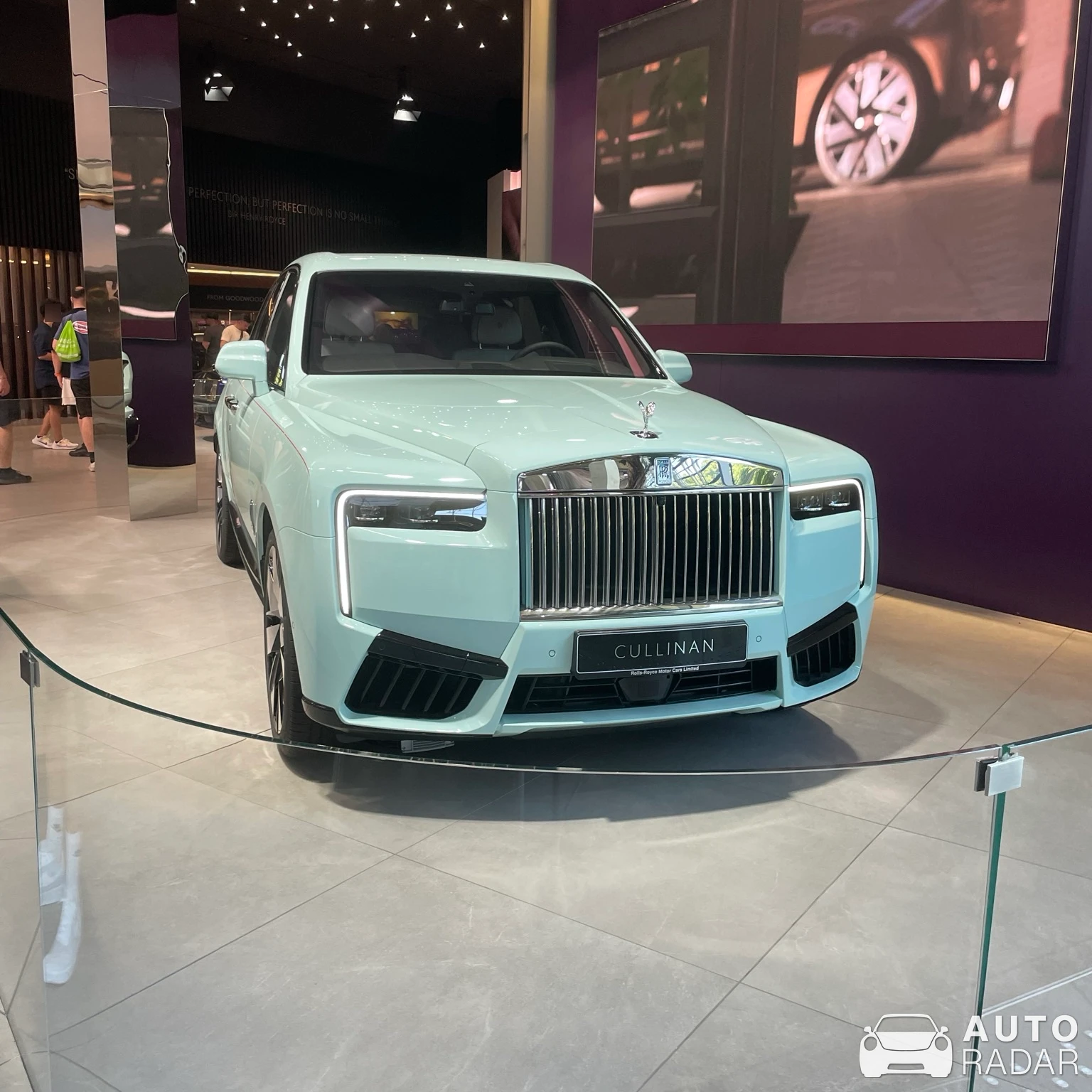 Rolls-Royce Cullinan Series II spotted in München, Deutschland