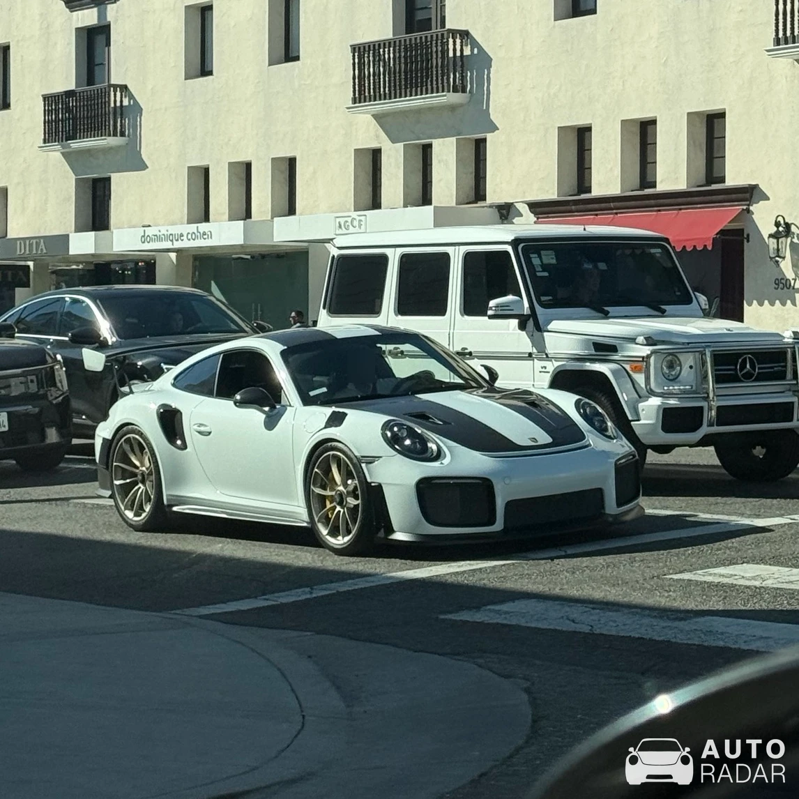 Porsche 991 GT2 RS spotted in Beverly Hills, United States