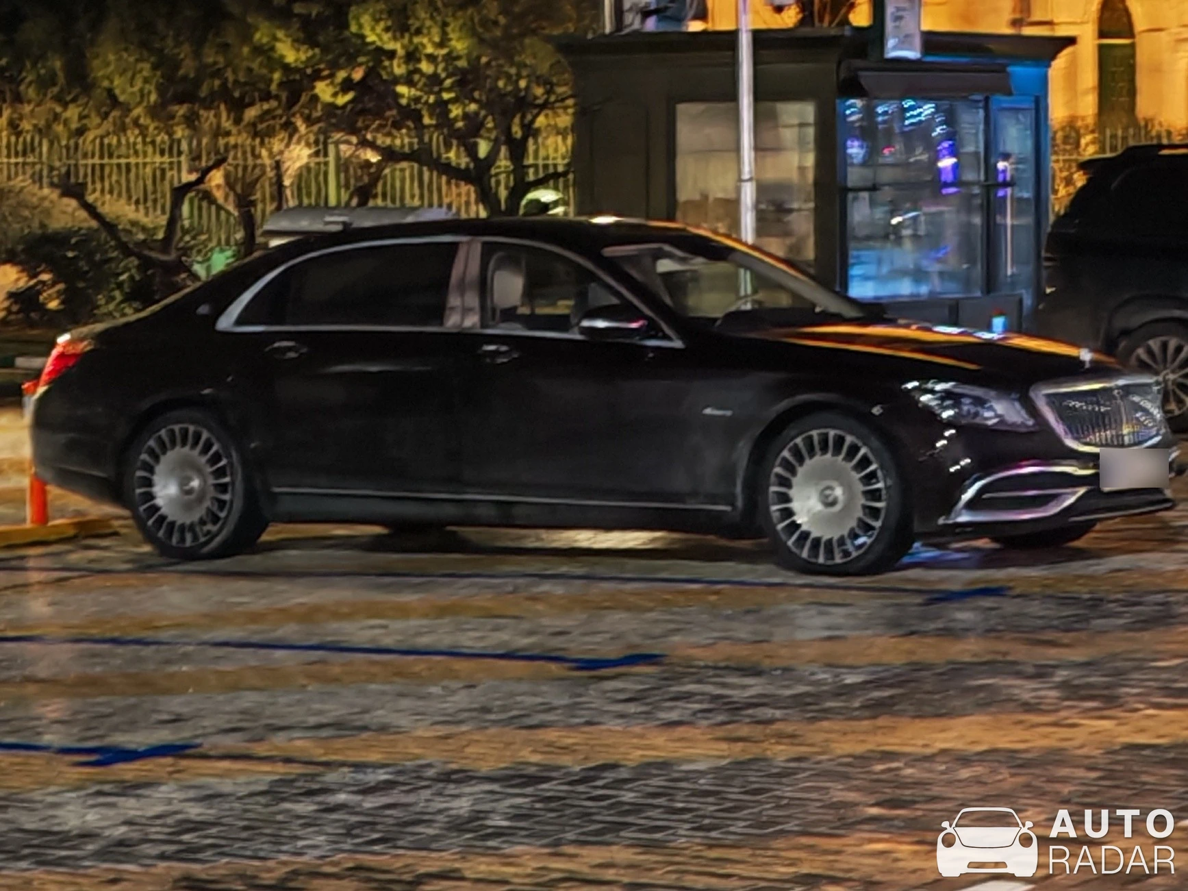 Mercedes-Maybach S 650 spotted in Pitești, Romania