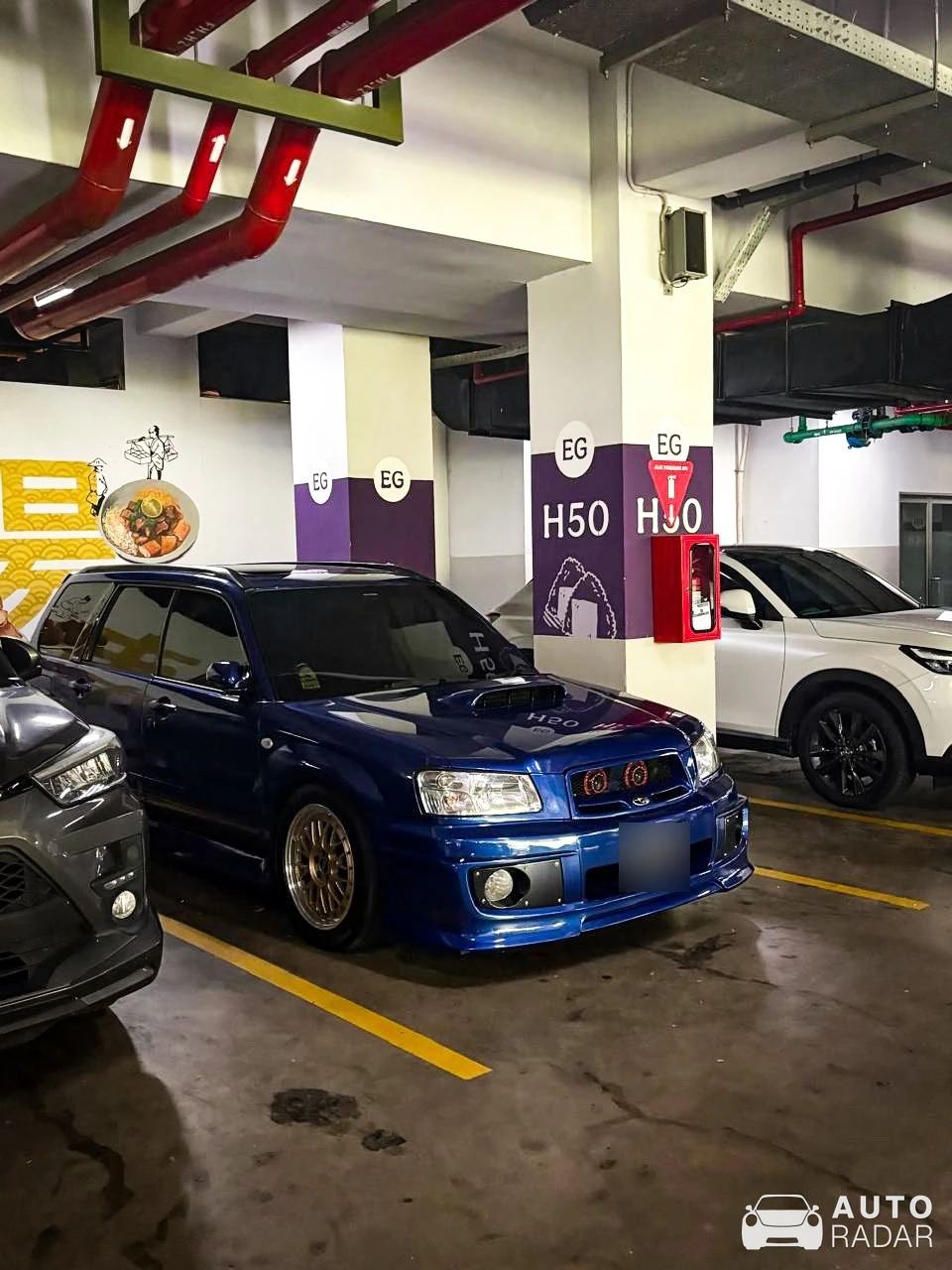 Subaru Forester SG9 STI spotted in Tangerang Regency, Indonesia
