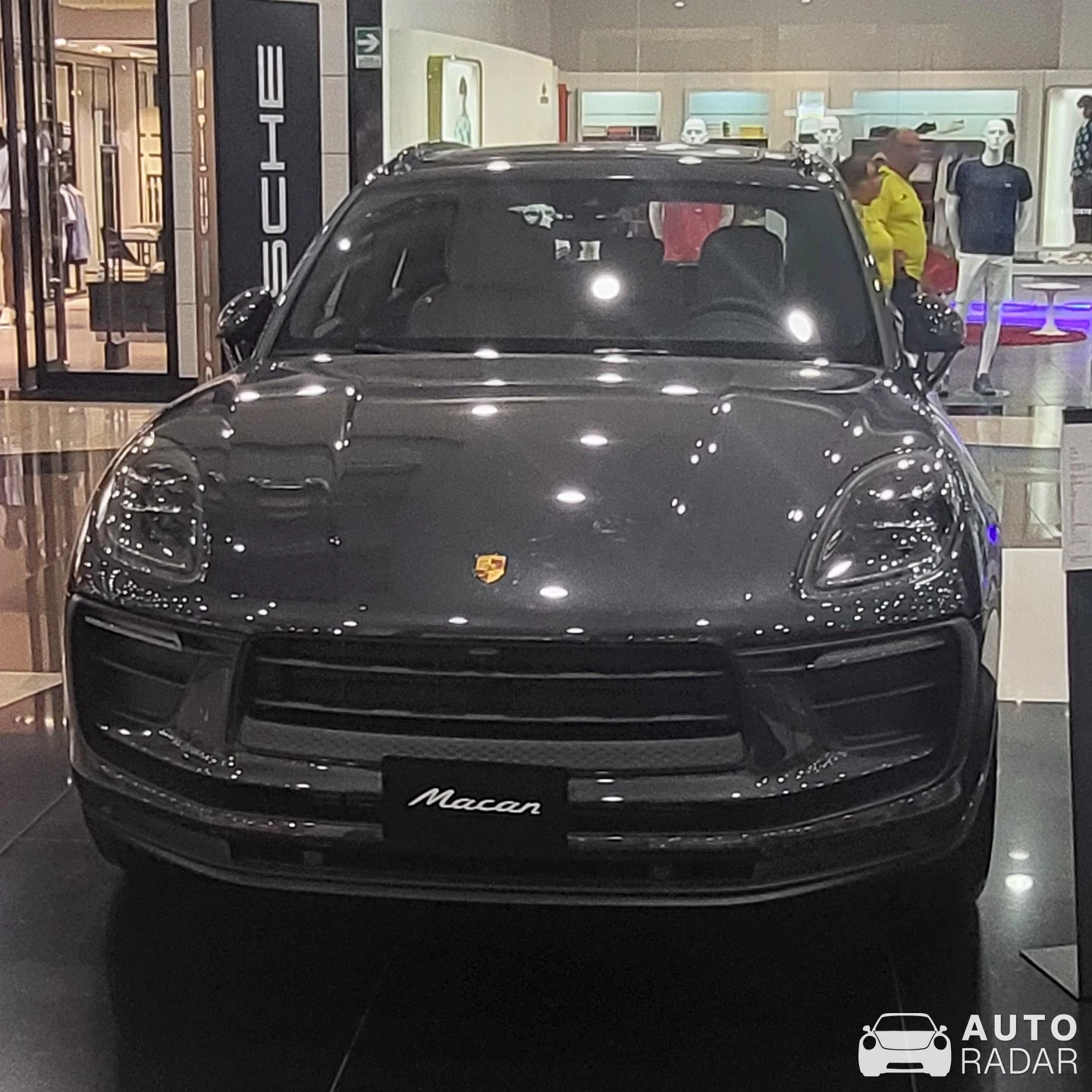 Porsche Macan spotted in Barranquilla