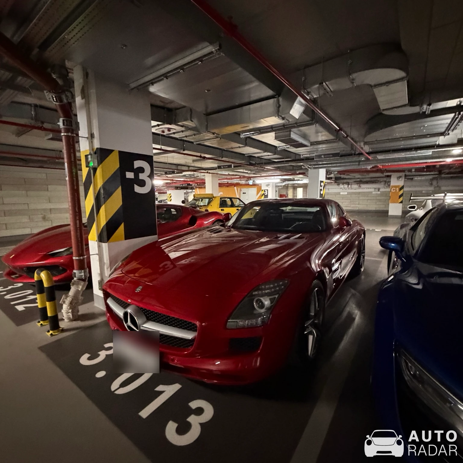 Mercedes-Benz SLS AMG spotted in Warszawa, Polska